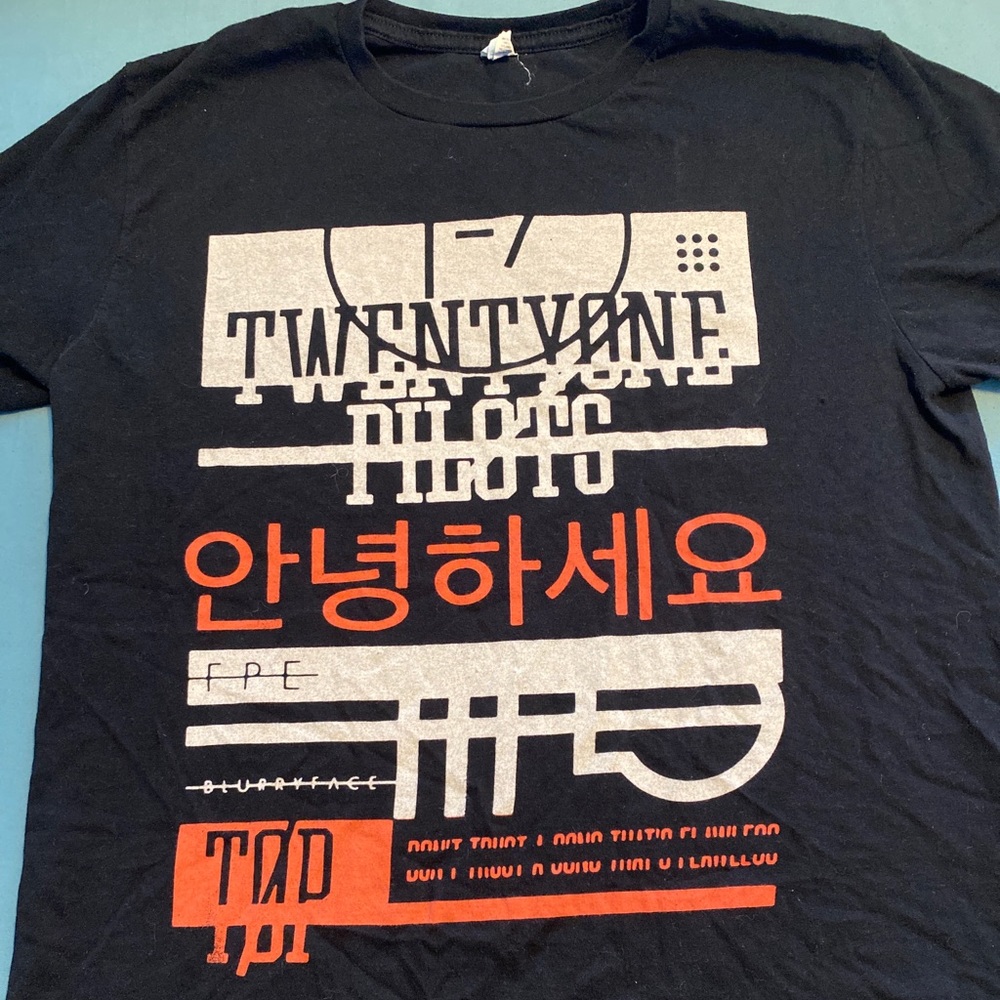 Hot Topic Twenty One Pilots Blurryface T-Shirt
